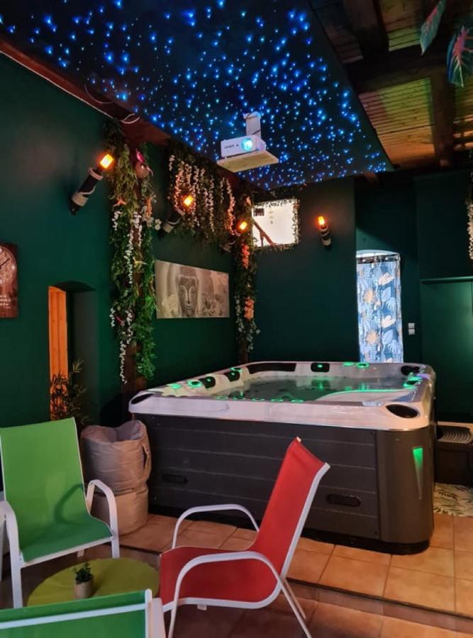 Villa Maelio Jacuzzi Sauna Et Salle De Jeux - Privatif Saint-Maurice  Kültér fotó